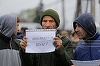 Mai mulţi angajaţi de la Protecţia Consumatorilor Galaţi au protestat, nemulţumiţi de nivelul salariilor