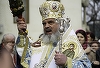 Sfântul Sinod a aprobat traducerea în mai multe limbi a slujbelor de botez şi de cununie