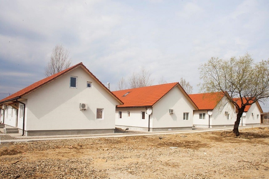 Peste 300 de motociclişti vor construi fundaţii pentru 40 de locuinţe în Bacău destinate familiilor cu venituri mici