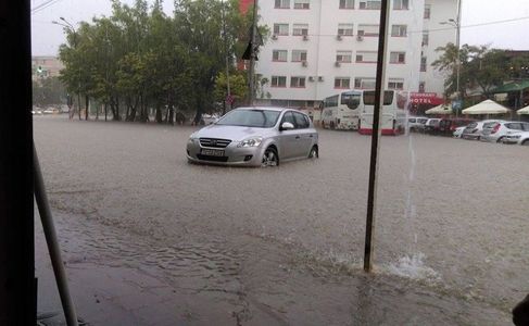 Vicepremierul Vasile Dîncu va coordona evaluarea pagubelor inundaţiilor din ultimele săptămâni