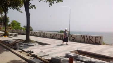 REPORTAJ: Zidul amazoanelor de la Mangalia