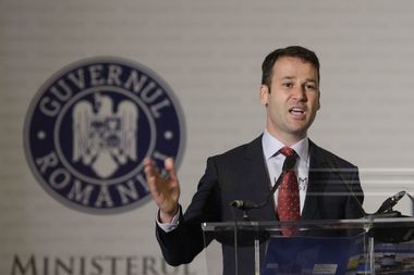 Negoiţă (Asociaţia Municipiilor): Zeci de instituţii controlează primăriile, Curte de Conturi nu mai asigură îndrumare şi noi suntem calul de bătaie