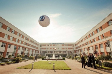 Ministerul Educaţiei: Nu s-a cerut închiderea şcolilor ”Lumina”. Activitatea unei şcoli din România se suspendă doar pe criterii legate de calitatea educaţiei