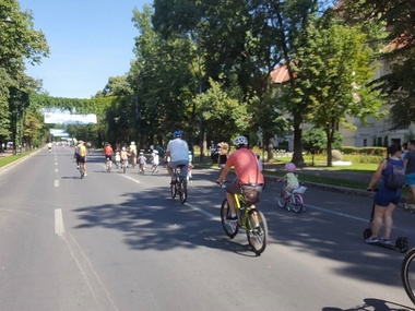 Activităţile din week-end de pe Kiseleff au fost oprite; PMB spune că decizia a fost luată pentru refacerea marcajelor rutiere