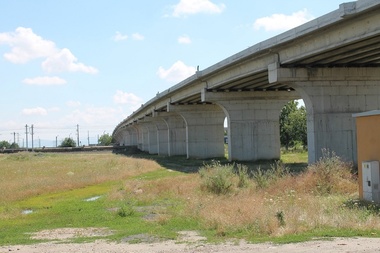 CNADNR a anulat licitaţia pentru finalizarea unui pasaj de pe centura Arad, început în 2011 - FOTO
