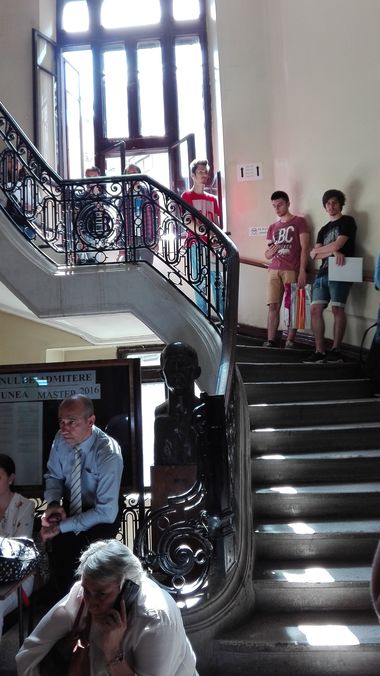 Candidaţii la UMF “Carol Davila”, Universitatea Politehnica şi Facultatea de Drept din Universitatea Bucureşti susţin concursul de admitere

