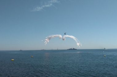 ZIUA MARINEI - Aproximativ 10.000 de oameni la cel mai mare spectacol naval din acest an. Preşedintele Klaus Iohannis, la prima participare. FOTO, VIDEO