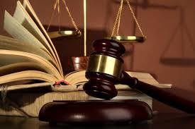 Primăria Sectorului 3 a plătit 6,6 milioane de lei unor case de avocatură ca să o reprezinte în procese, deşi are 14 consilieri juridici