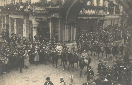 Ceremonia naţională de marcare a 100 de ani de la intrarea României în Primul Război Mondial a început