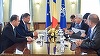 Iohannis spune că dosarele Revoluţiei şi Mineriadei sunt "o restanţă majoră a Justiţiei" şi cere soluţionarea lor