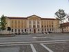 Zece universităţi din România cer salarizare unitară în învăţământul universitar, după performanţă, şi nu exclusiv după funcţie