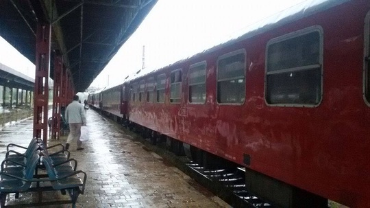 Circulaţia trenurilor a fost reluată