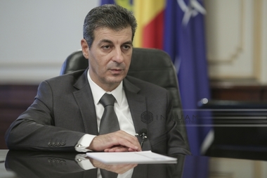 INTERVIU - Ministrul Apărării: România ar putea avea 2.700 de rezervişti voluntari. Pregătim achiziţia de corvete multirol pentru apărarea pe mare. VIDEO