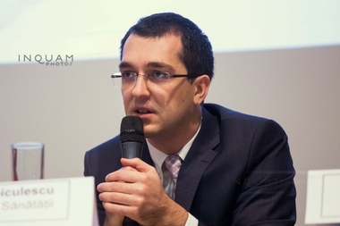 CONFERINŢA NEWS.RO - Ministrul Sănătăţii: 3% dintre români iau zilnic antibiotice. România are un consum de antibiotice cu 70% mai mare decât media europeană