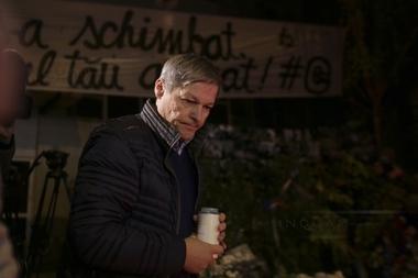 Cioloş: Sunt multe lucruri de schimbat după Colectiv, inclusiv în Guvern şi administraţie, dar măcar le-am scos de sub preş