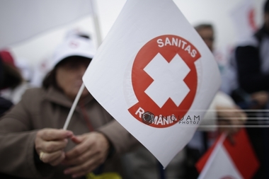 Greva angajaţilor din sănătate: În Timiş nu este grevă; În Buzău a fost grevă doar o oră; Managerii spitalelor din Capitală: Nu poţi lăsa la uşă pacienţii care vin de la distanţe mari şi le este rău