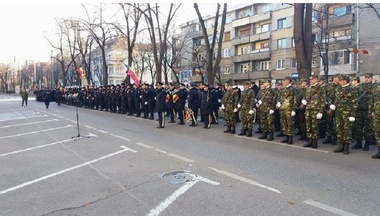 Trafic rutier închis pe un bulevard din Timişoara şi restricţionat pe mai multe străzi din cauza repetiţiilor pentru 1 Decembrie
