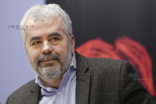 Iancu (Asociaţia Colectiv): O maternitate nouă va fi construită în curtea Spitalului "Sfântul Ioan". Ne-am gândit să trasformăm Maternitatea Bucur, însă are aproape 100 de ani