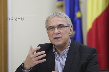 Marius Andruh, CNATDCU: Dacă ai găsit în partea originală a tezei de doctorat 1% plagiat este foarte grav. Poţi să furi o idee epocală de la un mare savant, nu trebuie să aibă 100 de pagini acea idee