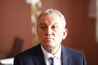 Primăria Buzău anunţă că va contesta decizia Tribunalului, care a admis plângerea celor aproximativ 300 de poliţişti locali disponibilizaţi