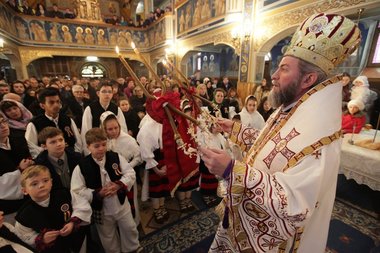 Noul Episcop al Maramureşului şi Sătmarului este PS Iustin. Întronizarea va avea loc în 27 decembrie la Baia-Mare

 
