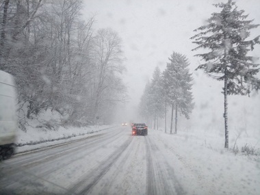 Cod portocaliu de viscol în Bucureşti şi 11 judeţe, cod galben de ninsori în alte 15 judeţe. Temperaturi între minus 25 şi minus 15 grade în aproape toată ţara