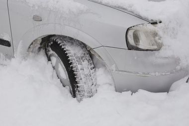Situaţia drumurilor naţionale afectate de viscol - VIDEO