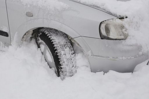 Drumuri naţionale afectate de viscol, ultima situaţie