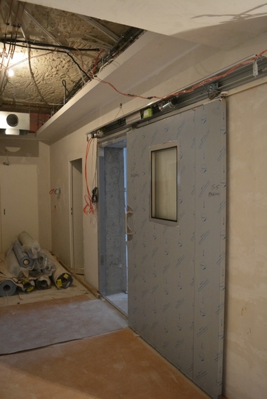 Control la Spitalul de Arşi din Capitală, dispus de ministrul Sănătăţii. Inspectorii DSP verifică dacă dezinfecţia în Secţia ATI a fost făcută corect 