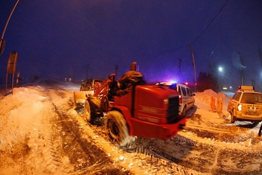Ialomiţa: O femeie a născut acasă, după ce ambulanţa nu a putut ajunge la ea