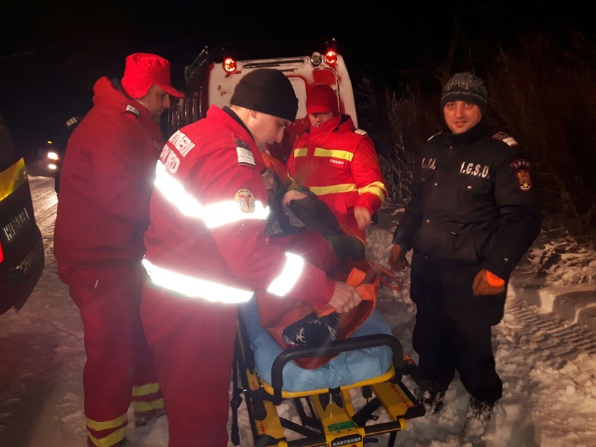 Constanţa: Peste 600 de persoane salvate şi 230 de autovehicule scoase din zăpadă în ultimele 12 ore