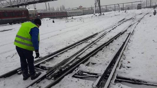 Şapte trenuri au fost anulate din cauza viscolului