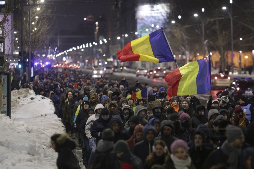 Un nou protest faţă de proiectele privind graţierea şi Codul penal, anunţat pentru duminică, în Bucureşti şi în mai multe oraşe
