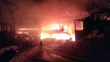 Nou bilanţ ISU: 27 de persoane au ajuns la spital în urma incendiului din Bamboo, din care 6 au fost internate, una în stare gravă