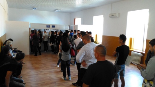 Ialomiţa: Proprietarii de autovehicule se pot programa online pentru depunerea documentelor pentru înmatriculare
