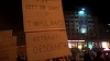 Peste 5.000 de oameni continuă protestul de la Ploieşti, după ce au străbătut drumul până la sediul DNA