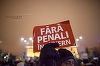 Aproximativ 3.000 de persoane în Piaţa Victoriei, în cea de a douăsprezecea zi de proteste. La Palatul Cotroceni, peste 400 de oameni au cerut demisia preşedintelui. Şi în ţară au ieşit în stradă peste 6.000 de manifestanţi FOTO, UPDATE