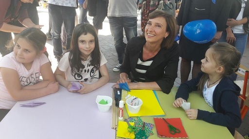 Carmen Iohannis, la manifestările organizate la Sibiu de Ziua Internaţională de Conştientizare a Autismului: ”E important să nu avem prejudecăţi de niciun fel!” - FOTO
