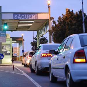 Valorile de trafic în punctele de trecere a frontierei din ţară, cu aproximativ 68% mai ridicate faţă de o zi normală