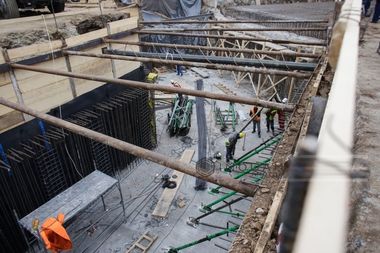 Primarul Capitalei somează din nou constructorul pasajului de la Piaţa Sudului să urgenteze lucrările, altfel va fi reziliat contractul 