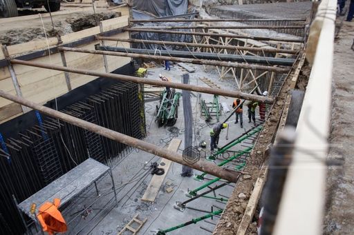 Primarul Capitalei somează din nou constructorul pasajului de la Piaţa Sudului să urgenteze lucrările, altfel va fi reziliat contractul 