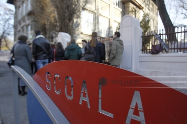 ISMB: Declaraţiile profesoarei Tunegaru nu corespund adevărului şi aduc prejudicii de imagine primarului general