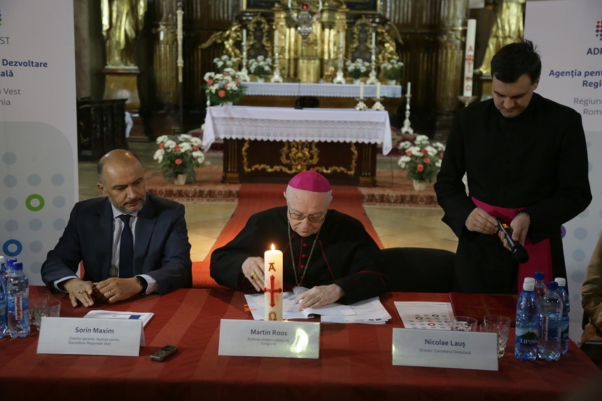 A fost semnat contractul de finanţare în valoare de peste 21 milioane de lei pentru renovarea Catedralei catolice din Timişoara