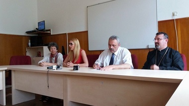 Olimpici şi profesori din Timiş vor fi premiaţi de autorităţi. O parte din bani vor proveni de la biserici, din donaţiile strânse de Rusalii