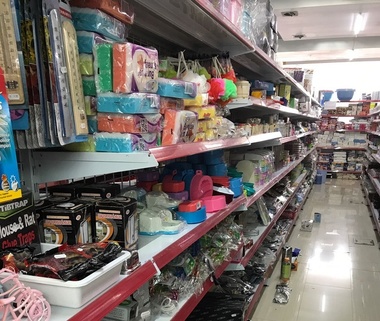 Constanţa: Amenzi de peste 200.000 de lei şi produse interzise de la comercializare, în urma controalelor la magazine chinezeşti