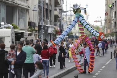 Calea Victoriei devine pietonală sâmbătă şi duminică, între orele 10.00 şi 21.00