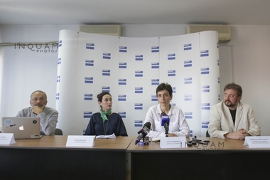 Platforma civică "Respect" împotriva referendumului de modificare a Constituţiei, lansată de mai multe ONG-uri