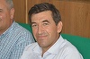 Vaslui: Un primar le trimite prin poştă pungile cu gunoi celor care le aruncă la întâmplare pe câmp. Oamenii cred că au primit ajutoare de la UE şi se laudă vecinilor