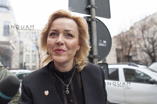 Carmen Dan, către absolvenţii Şcolii de Poliţie Câmpina: Nu vă promit că va curge lapte şi miere acolo unde veţi munci