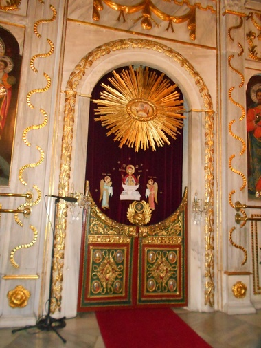 Patriarhia: Biserica Ortodoxă Română nu beneficiază de privilegii fiscale, ci de facilităţi fiscale